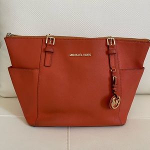 Michael Kors Jet Set Orange Saffiano Leather Shoulder Tote Purse